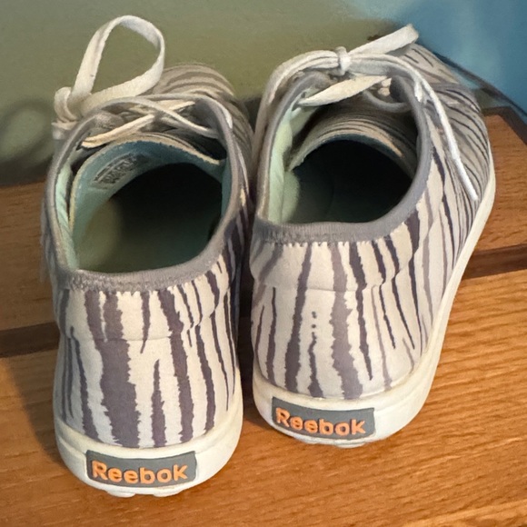 Reebok Zebra Print Sneakers size 10 - Picture 5 of 5